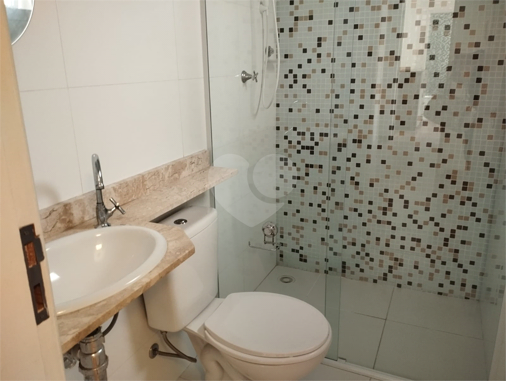 SOBRADO 2 SUÍTES SANTANA