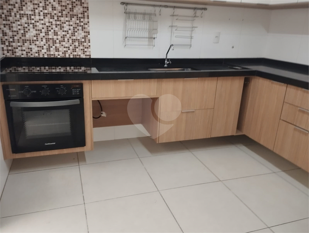 SOBRADO 2 SUÍTES SANTANA