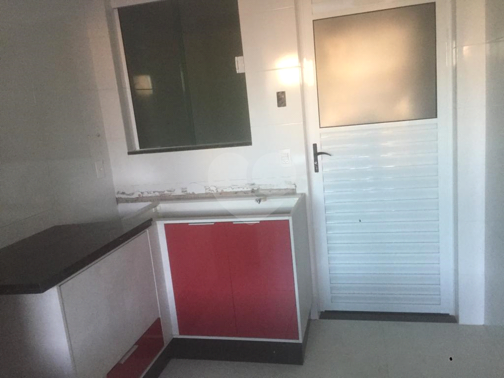 CONDOMÍNIO em VILA MAZZEI