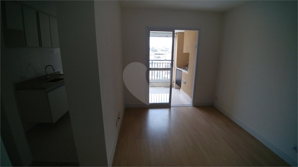 Apartamento a venda Vila Ede. 2 quartos, varanda gourmet, 1 vaga. Mobiliado.