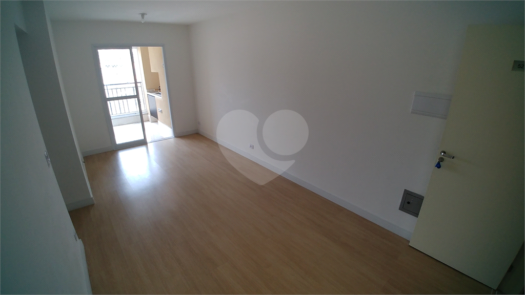 Apartamento a venda Vila Ede. 2 quartos, varanda gourmet, 1 vaga. Mobiliado.