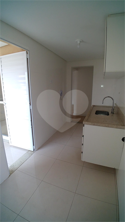 Apartamento a venda Vila Ede. 2 quartos, varanda gourmet, 1 vaga. Mobiliado.