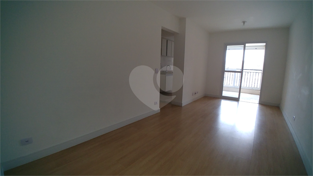 Apartamento a venda Vila Ede. 2 quartos, varanda gourmet, 1 vaga. Mobiliado.
