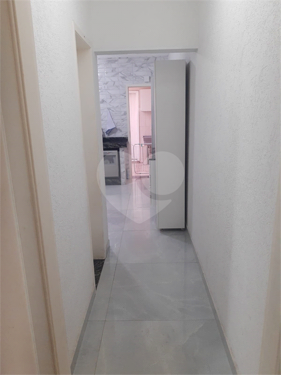 Sobrado à venda com 2 quartos, 235m² - Foto 10