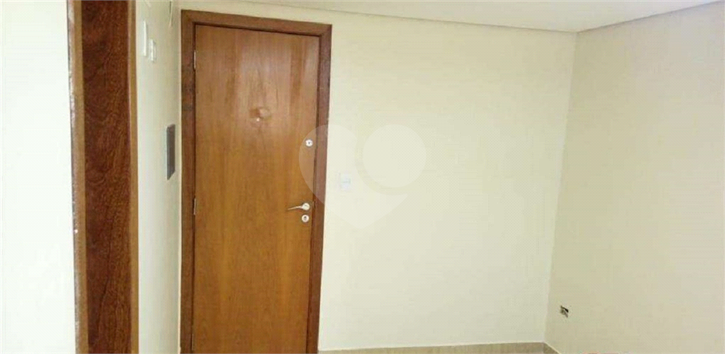 SALA COMERCIAL NA CASA VERDE