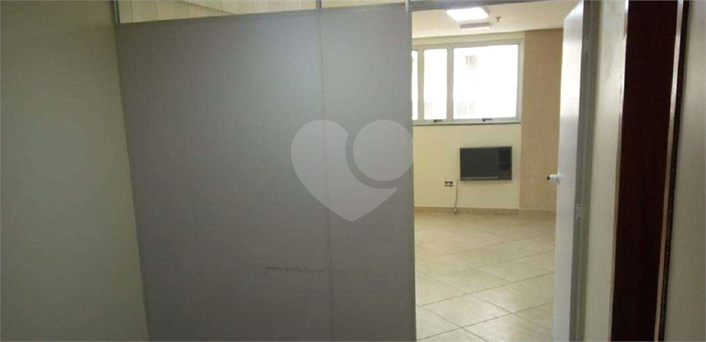SALA COMERCIAL NA CASA VERDE