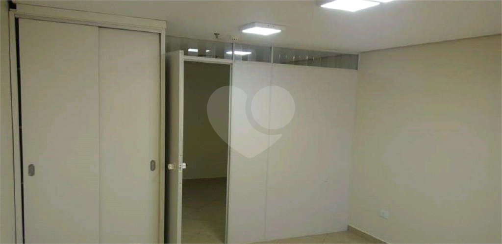 SALA COMERCIAL NA CASA VERDE