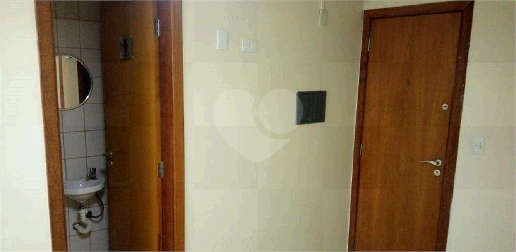 SALA COMERCIAL NA CASA VERDE