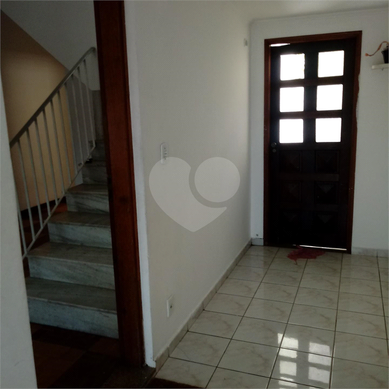 Sobrado 3 dorm. Jardim Arnoni 