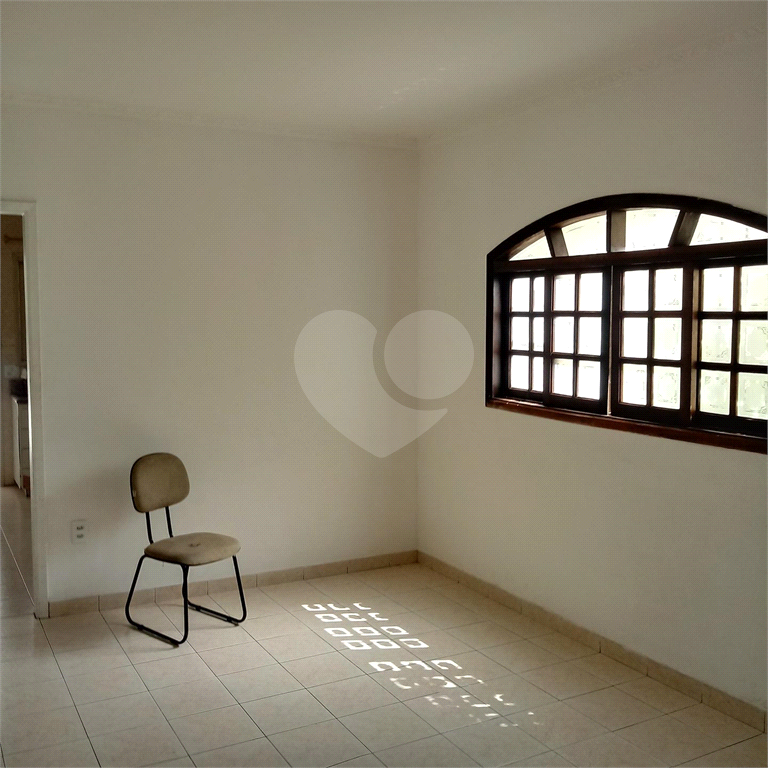 Sobrado 3 dorm. Jardim Arnoni 