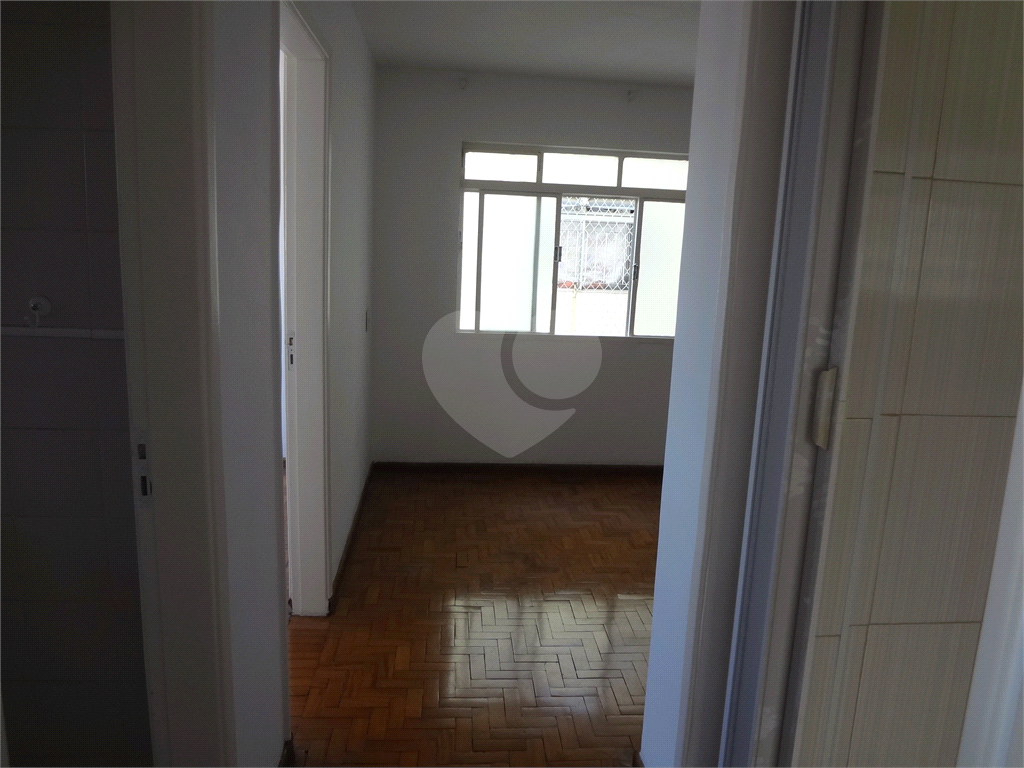 Apartamento na Vila Paulicéia, 