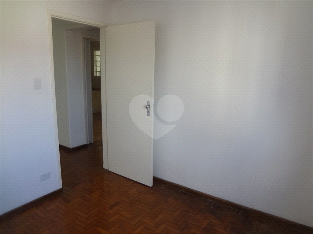 Apartamento na Vila Paulicéia, 