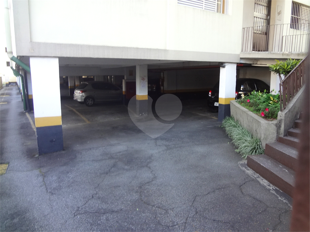 Apartamento na Vila Paulicéia, 