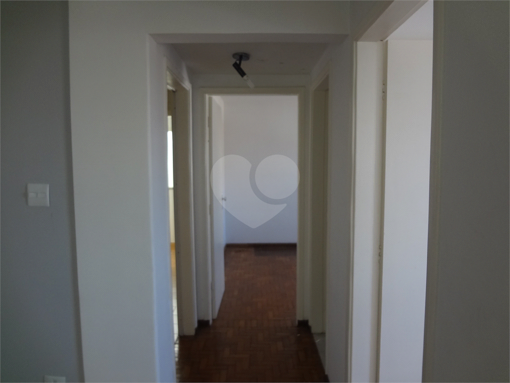 Apartamento na Vila Paulicéia, 