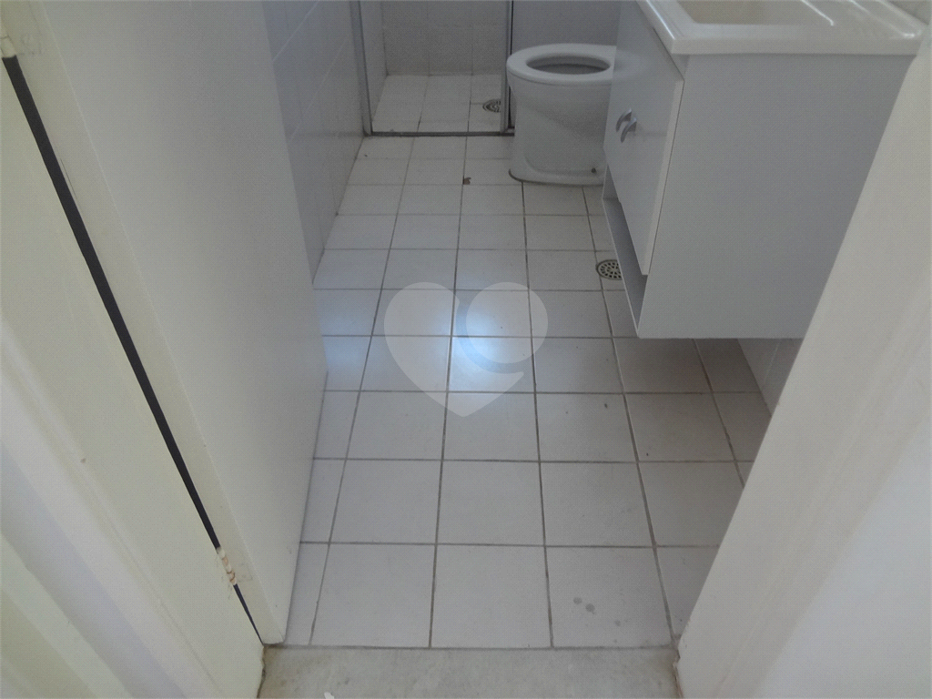 Apartamento na Vila Paulicéia, 