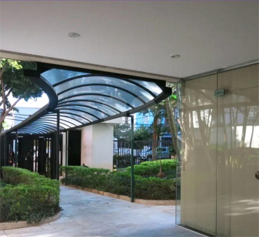 APARTAMENTO em JARDIM PAULISTA