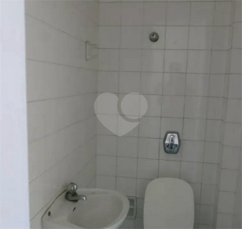 APARTAMENTO em JARDIM PAULISTA