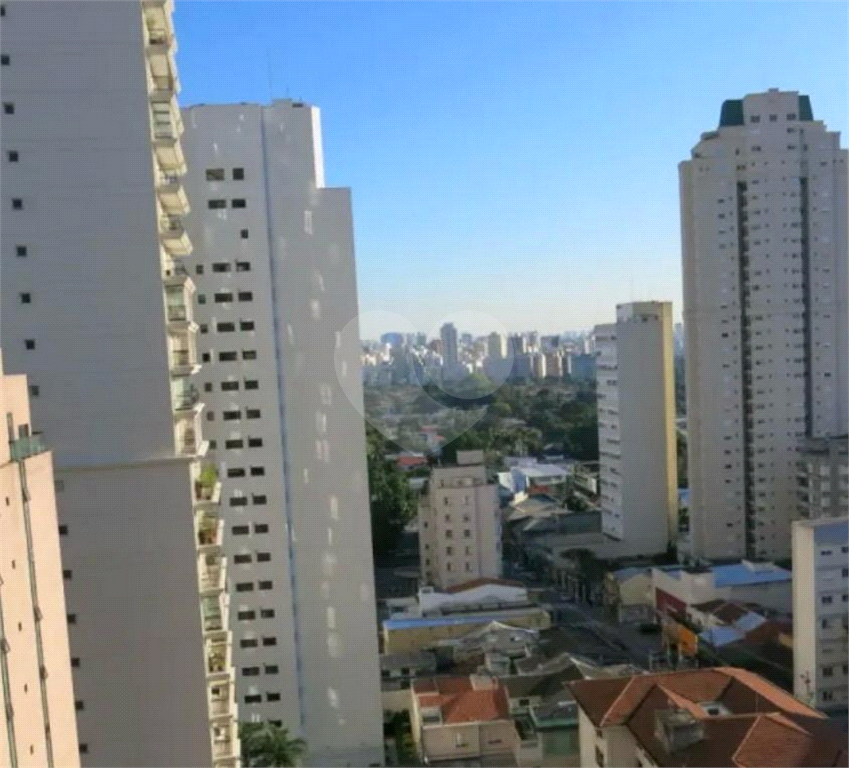 APARTAMENTO em JARDIM PAULISTA