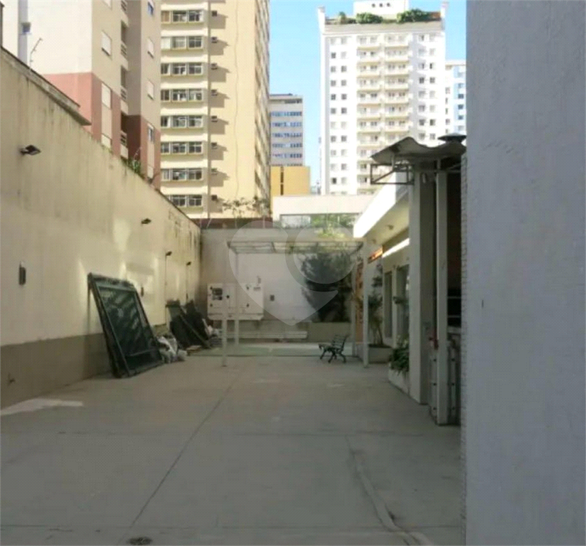 APARTAMENTO em JARDIM PAULISTA