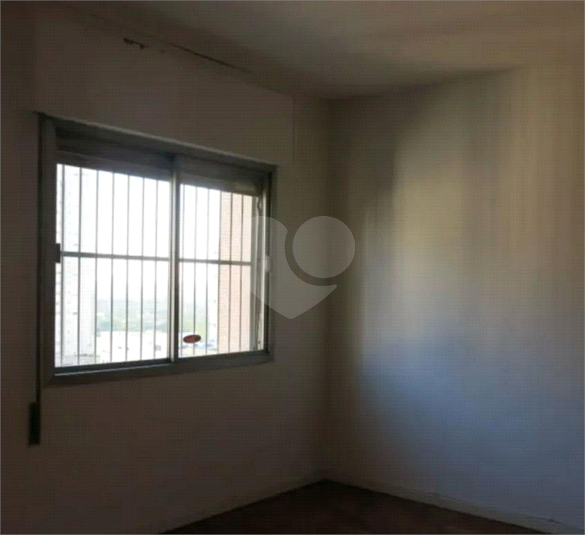 APARTAMENTO em JARDIM PAULISTA