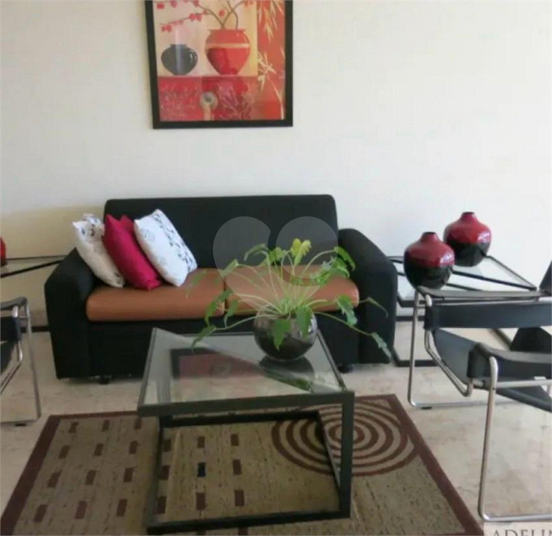 APARTAMENTO em JARDIM PAULISTA