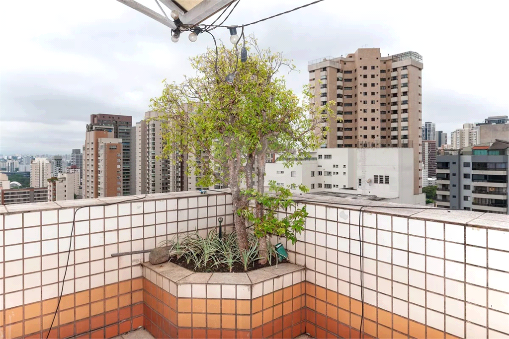 Oportunidade de uma cobertura em Perdizes.