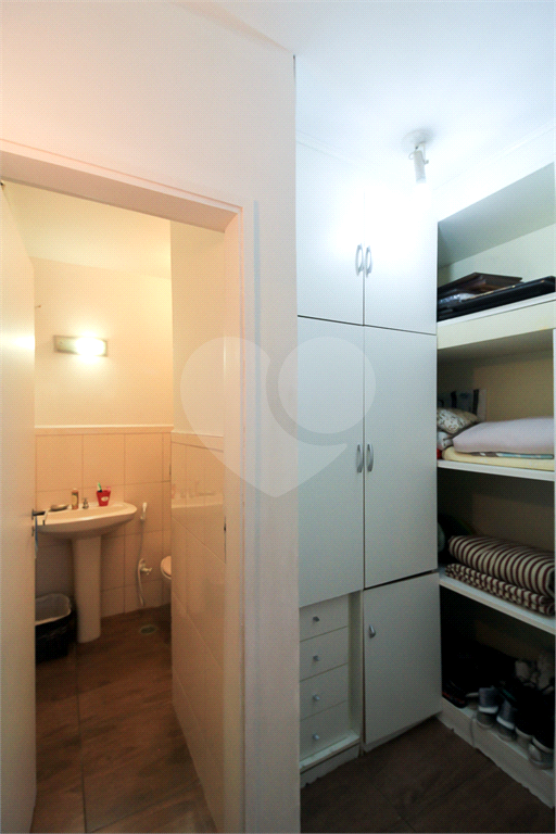 Lindo apartamento entre Jardim Europa e Itaim Bibi com 168m²