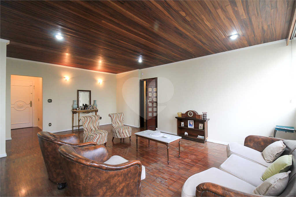 Lindo apartamento entre Jardim Europa e Itaim Bibi com 168m²