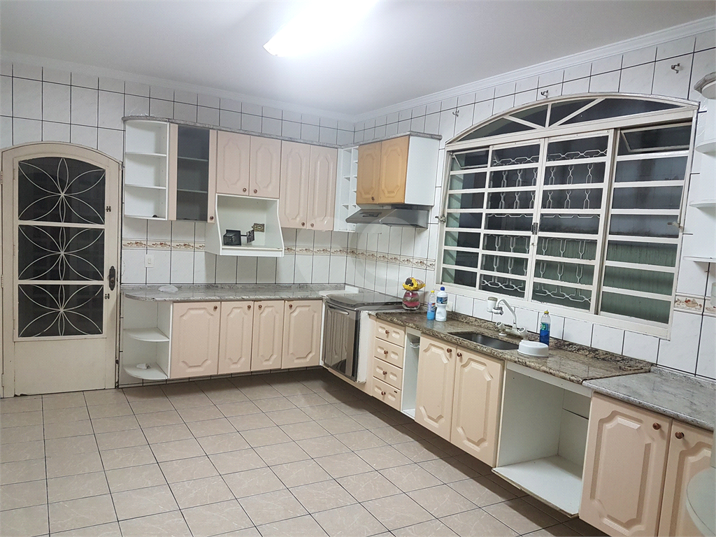 Sobrado à venda com 3 quartos, 140m² - Foto 4