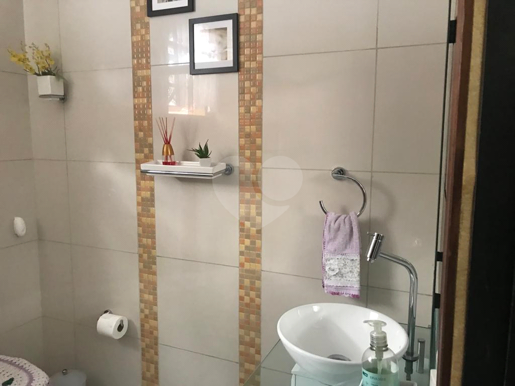 Ótimo Sobrado com piscina na Vila Mazzei