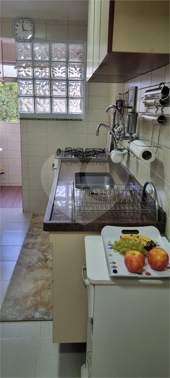 Apartamento em meio a muito verde com 60 m²  2 dormitorios 1 vaga