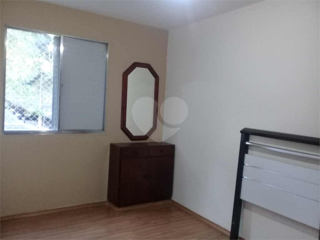 Apartamento em meio a muito verde com 60 m²  2 dormitorios 1 vaga