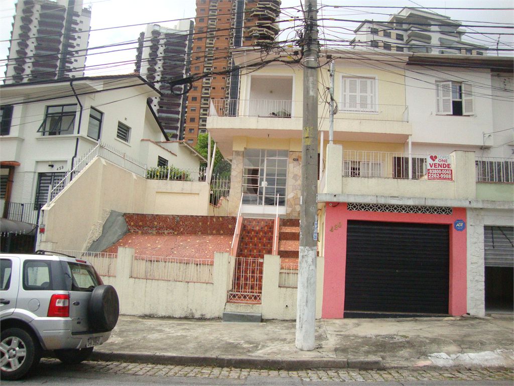 SOBRADO em SANTANA