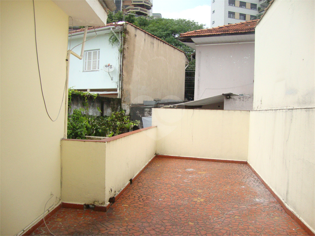 SOBRADO em SANTANA