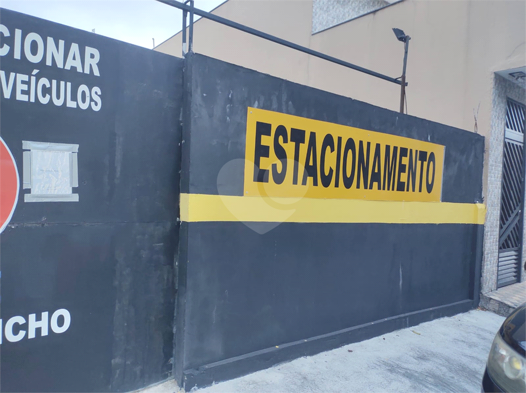 Casa térrea á venda com 02 dormitórios  mais edícula na região de Santo Amaro  ao lado do largo 13