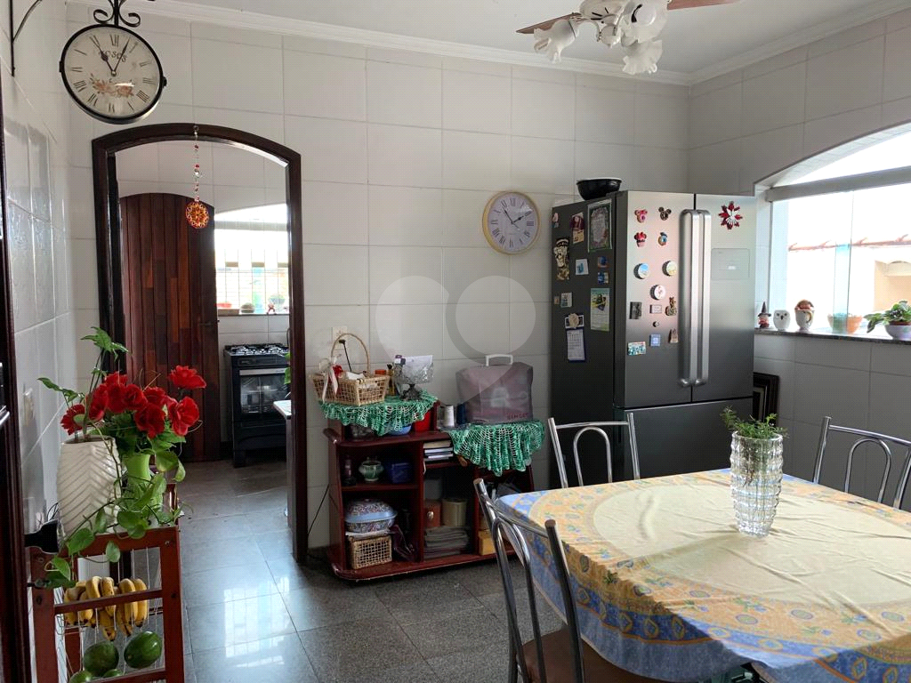 Sobrado Tremembé 