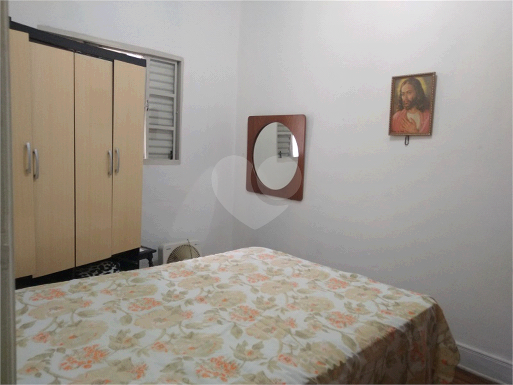 Casa Antiga e térrea -Em Excelente Localização em Santana - Próximo Metrô SANTANA.