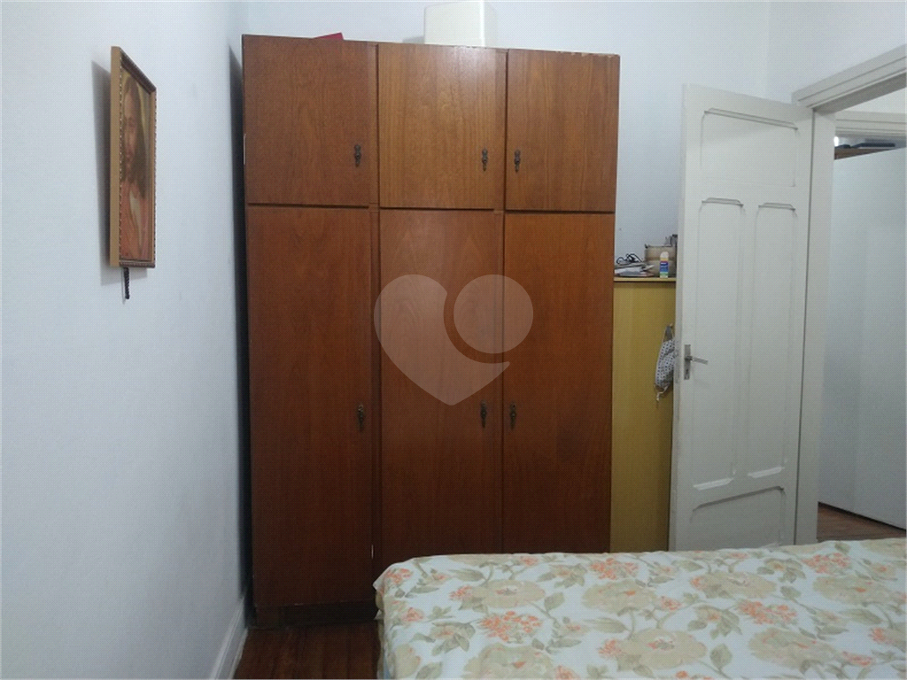 Casa Antiga e térrea -Em Excelente Localização em Santana - Próximo Metrô SANTANA.
