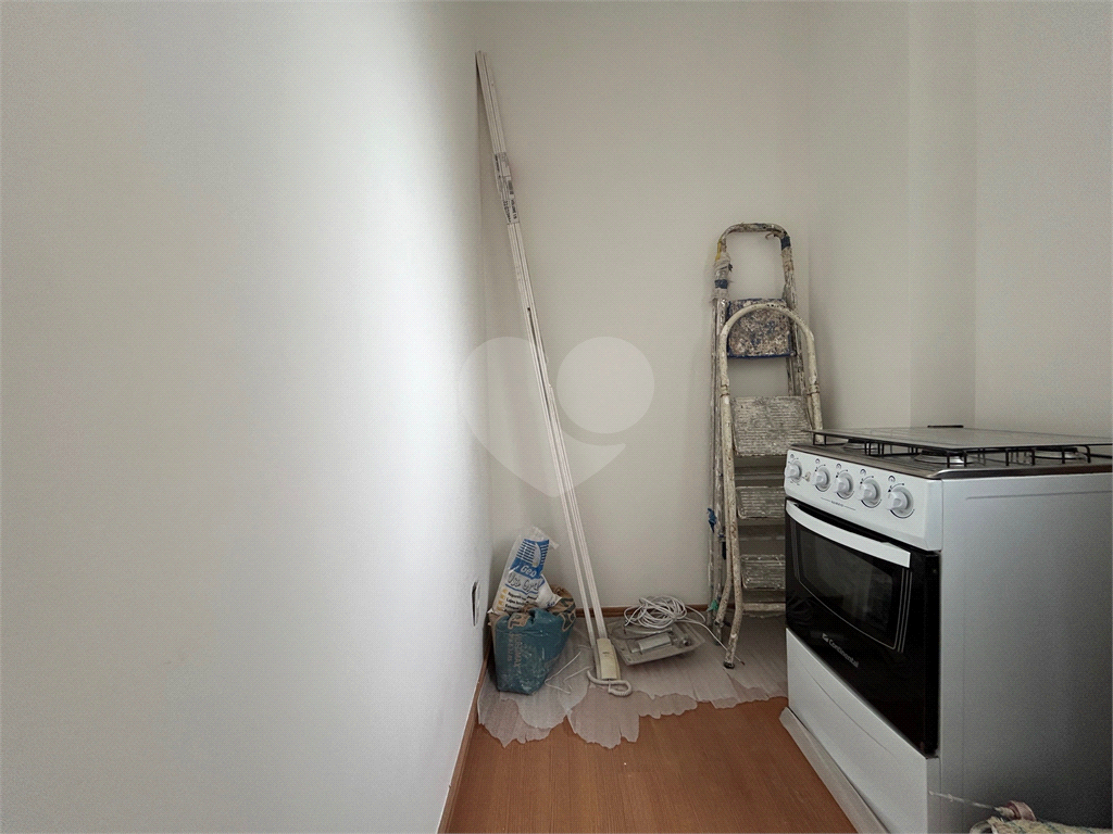 Excelente Apartamento de 82m² Reformado em Moema 