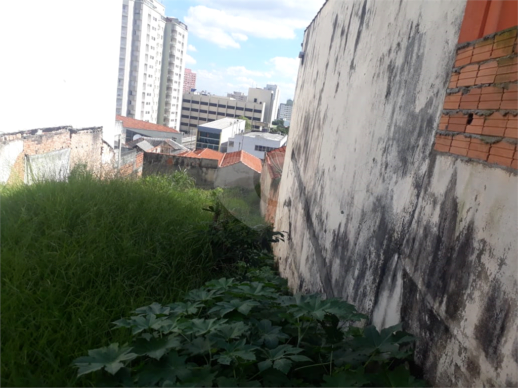 Casa Verde Terreno na Rua dos Bancos único existente na rua já limpo e pronto para construir!!
