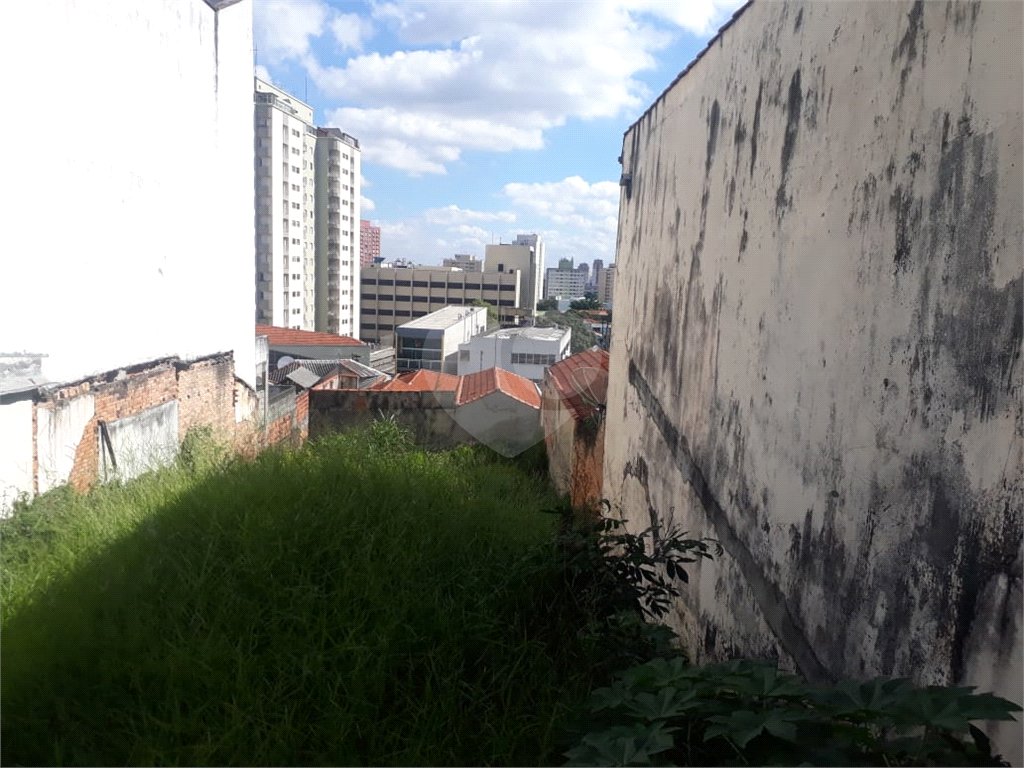 Casa Verde Terreno na Rua dos Bancos único existente na rua já limpo e pronto para construir!!