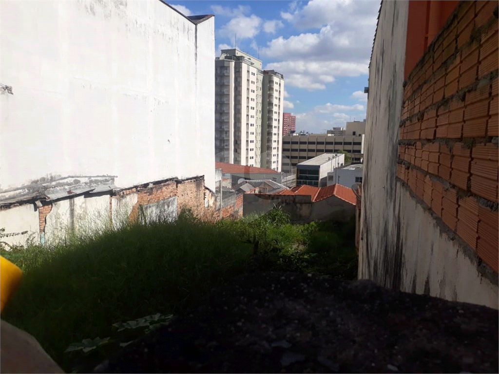 Casa Verde Terreno na Rua dos Bancos único existente na rua já limpo e pronto para construir!!