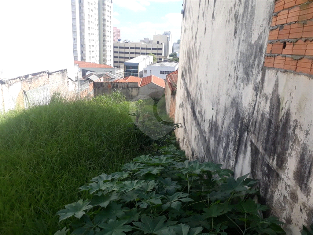 Casa Verde Terreno na Rua dos Bancos único existente na rua já limpo e pronto para construir!!