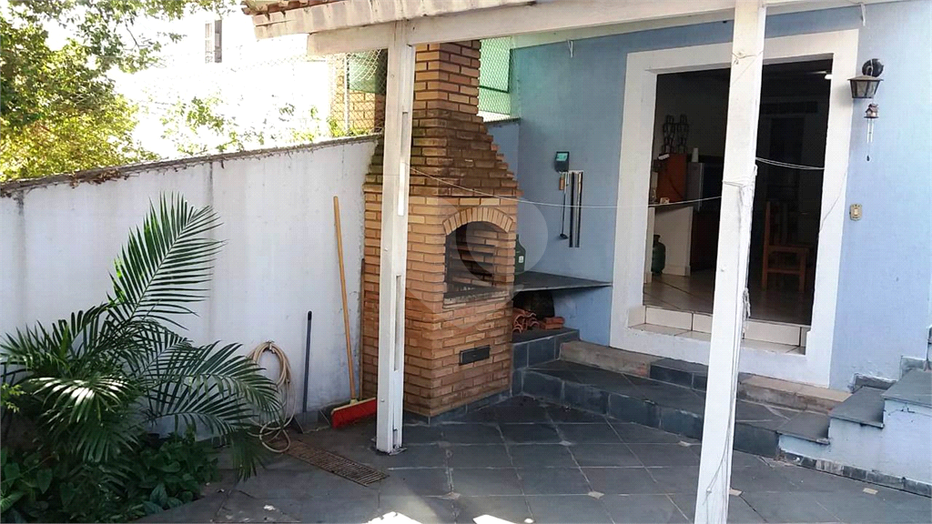 Sobrado amplo Vila Mazzei com 5 vagas de garagem