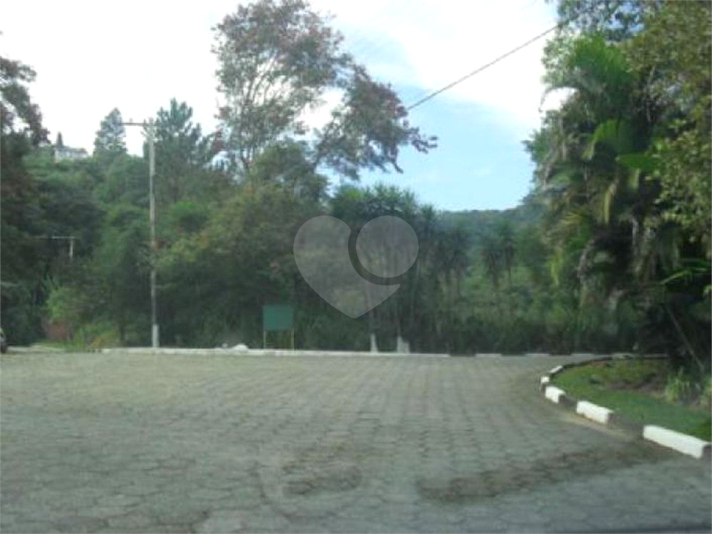 Terreno na Serra no Condomínio Parque Imperial de 65x30 são 2 lotes ja com terraplanagem feita!!!