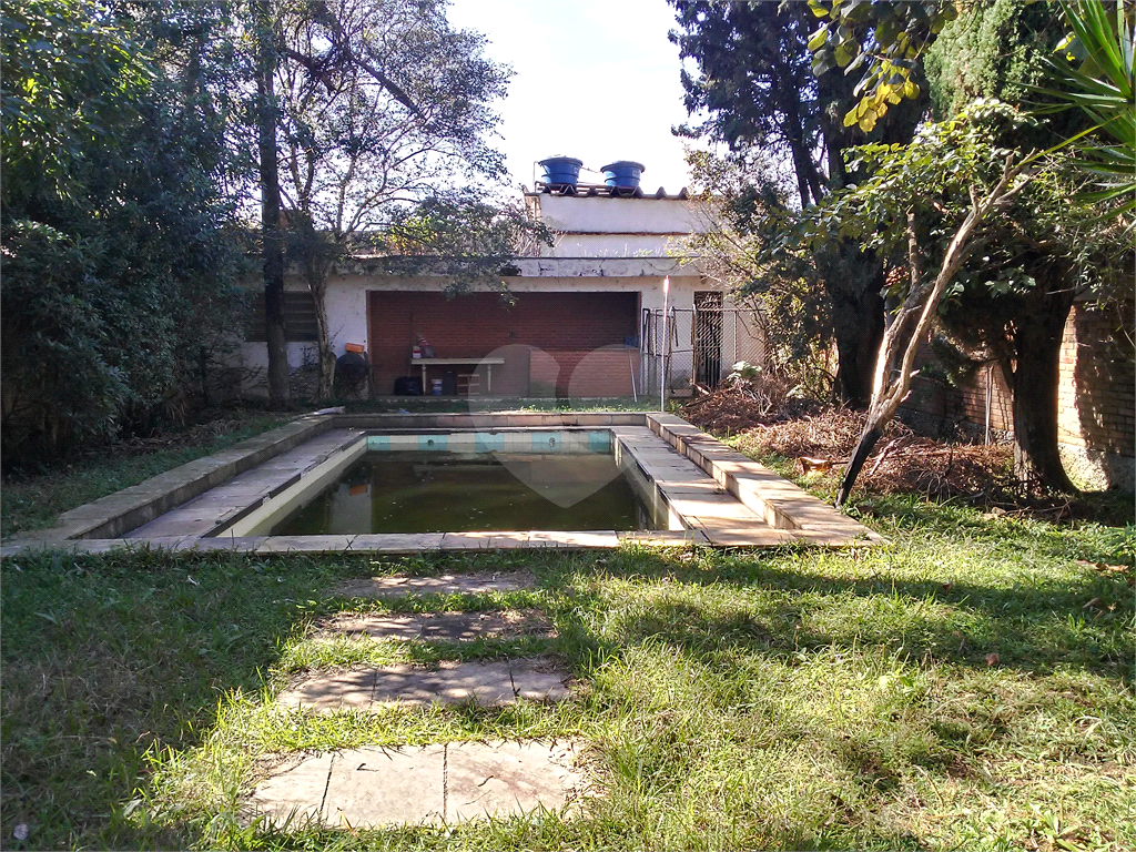 Casa Assobradada. Oportunidade!!!