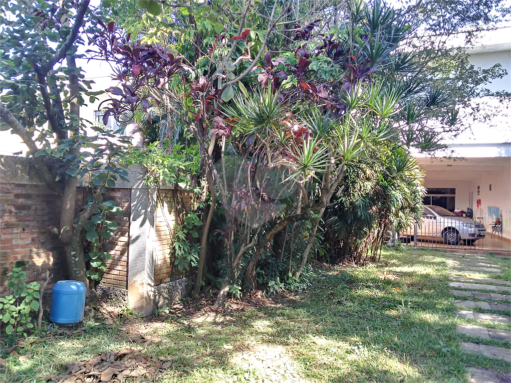 Casa Assobradada. Oportunidade!!!