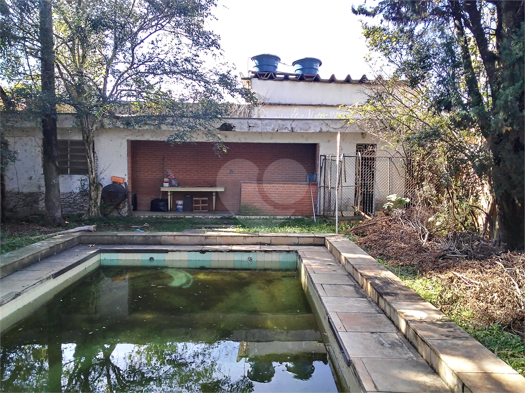 Casa Assobradada. Oportunidade!!!