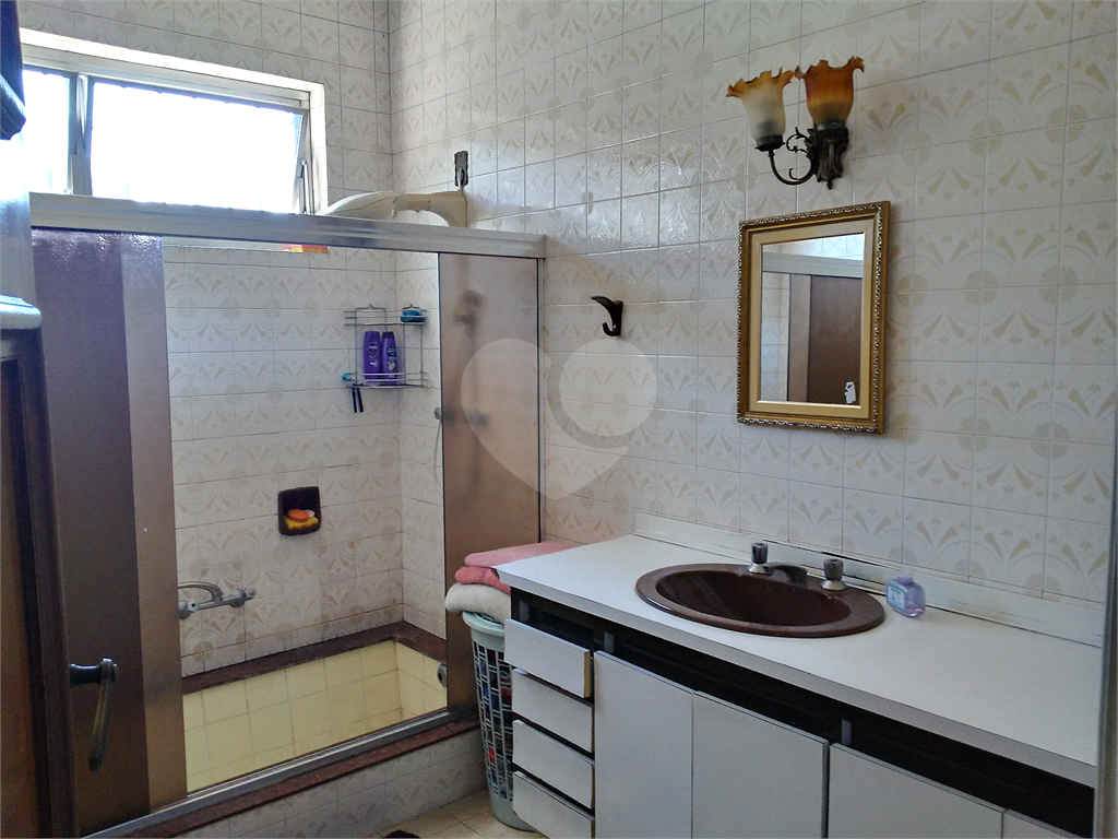 Casa Assobradada. Oportunidade!!!