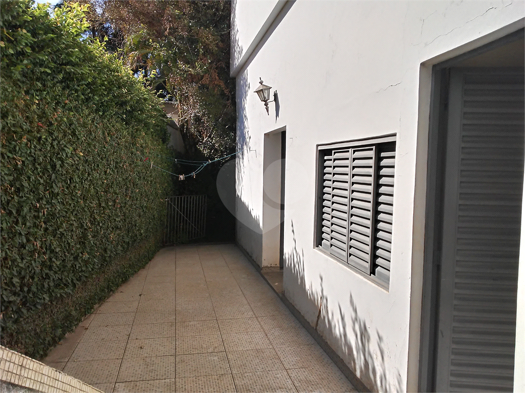 Casa Assobradada. Oportunidade!!!